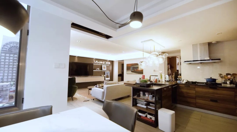 021.webp.jpg 021.webp.jpg