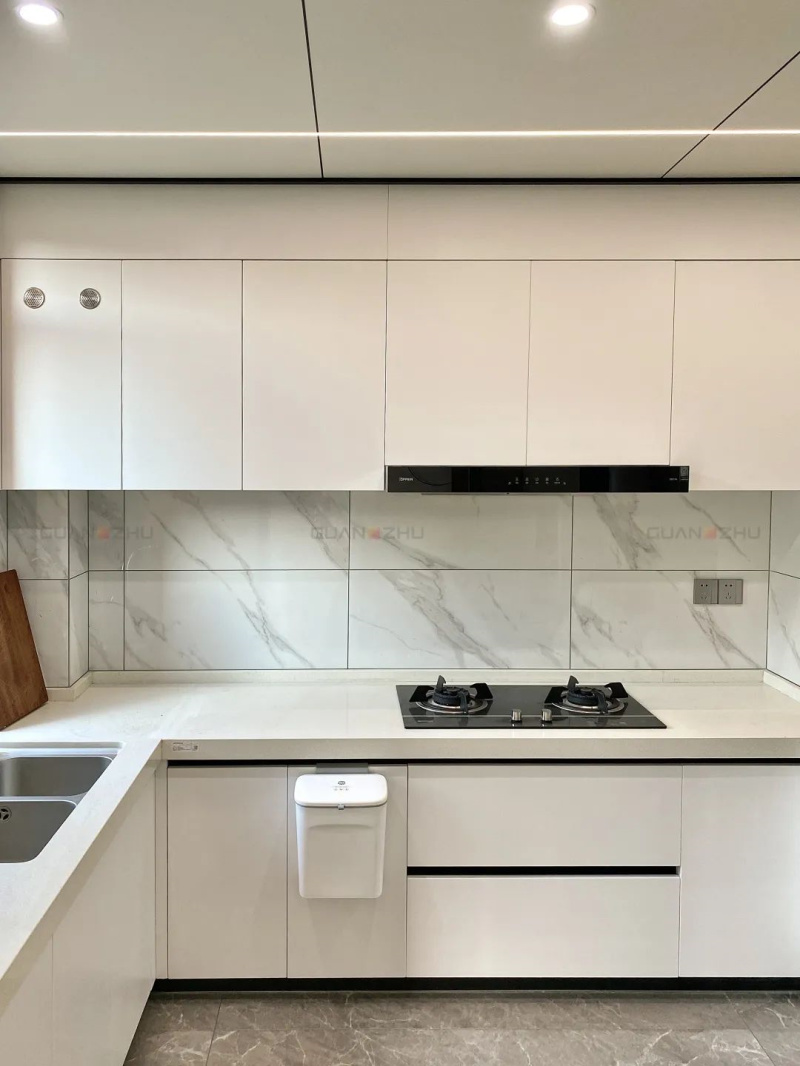 冠珠瓷砖厨房装修效果.jpg 冠珠瓷砖厨房装修效果.jpg