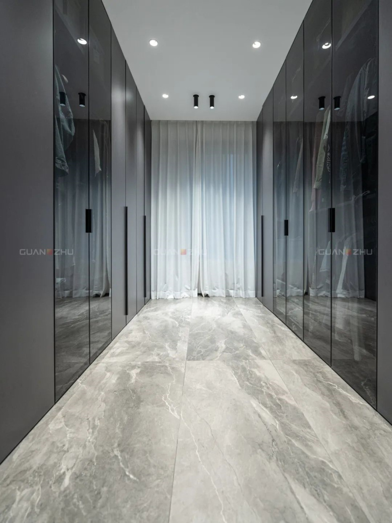 冠珠瓷砖-衣帽间装修效果.jpg 冠珠瓷砖-衣帽间装修效果.jpg