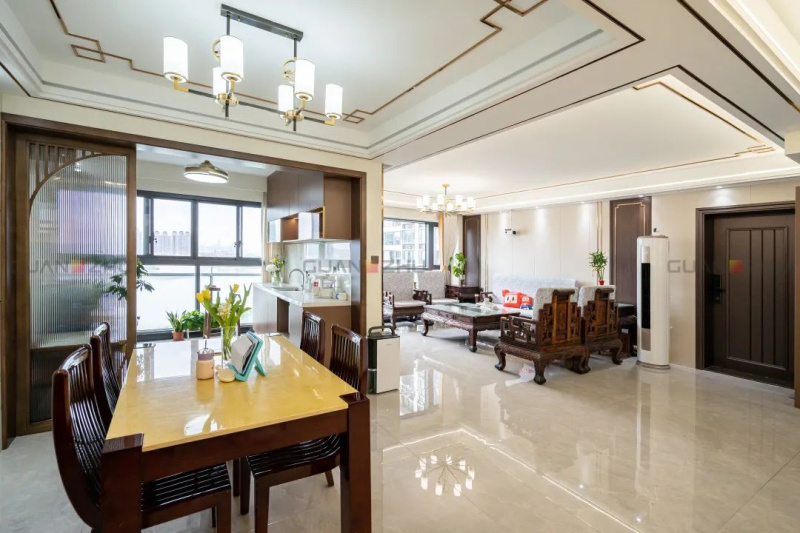 02插图二.jpg 02插图二.jpg